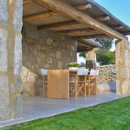 Petra D'arana Villa *