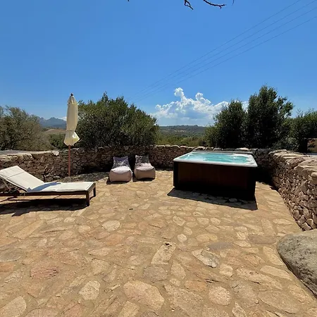 Petra D'arana Палау